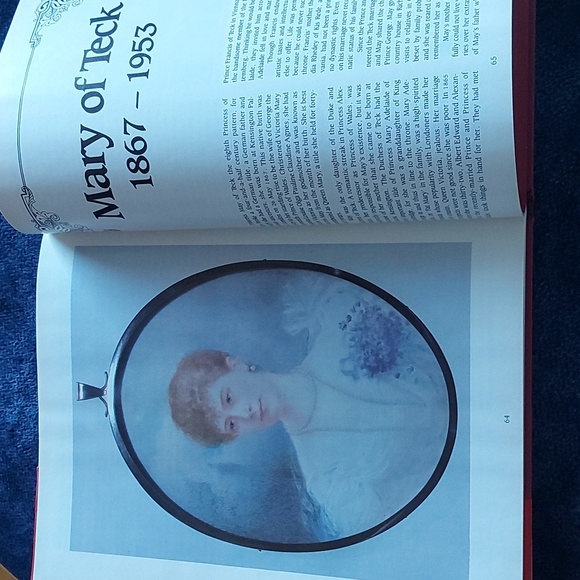 Book- Lives of the Princesses of Wales - Picture 4 of 6